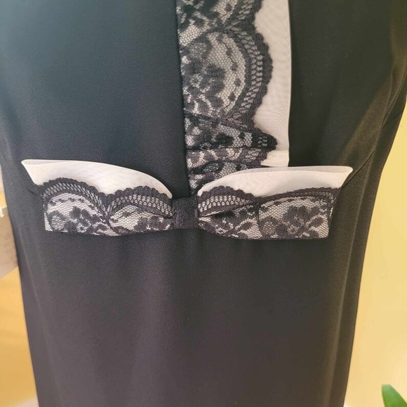 Vintage 1960s, Dress Union made, Polyester/Lace trim US8 - Picture 5 of 6